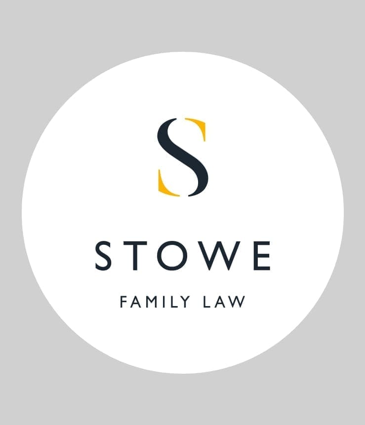 Stowe white logo